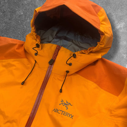 Vintage Arc'teryx Beta AR Large Blaze Gore-Tex Pro RRP £650