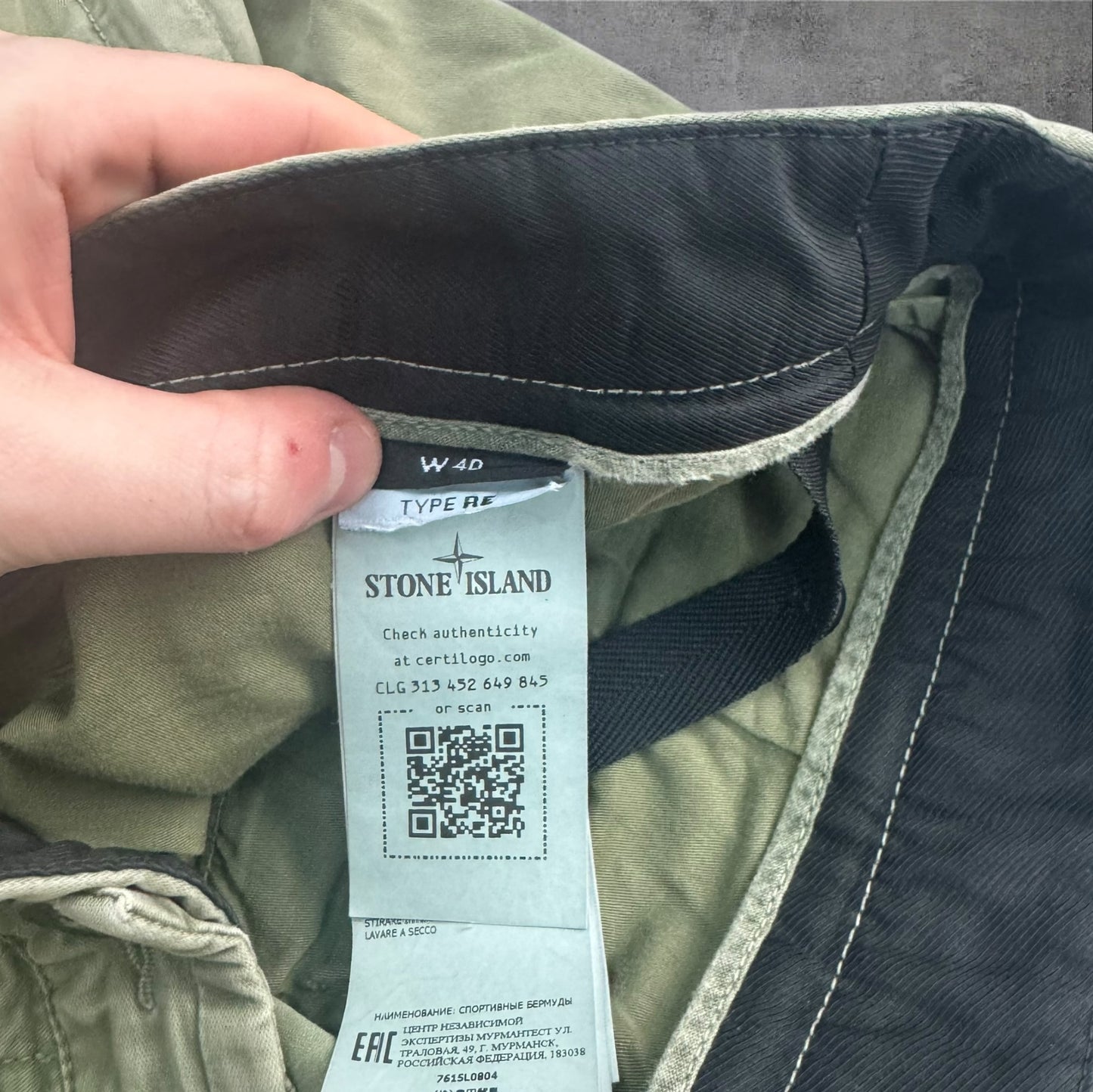 Stone Island Newer Season Cargo Shorts Size 40 Waist Green RRP £350