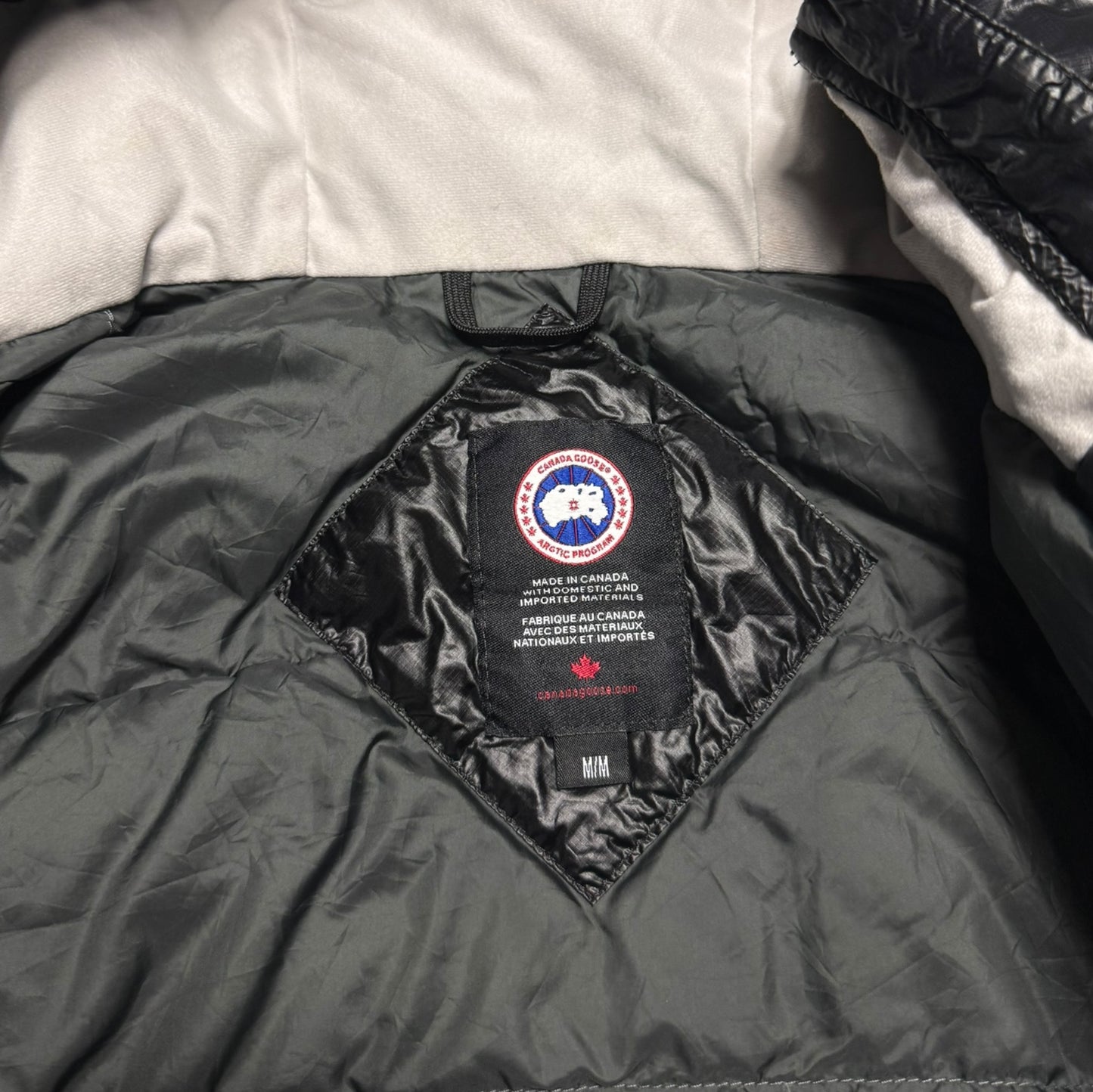 Canada Goose Hybridge Lite Jacket Women’s Size Medium RRP £595