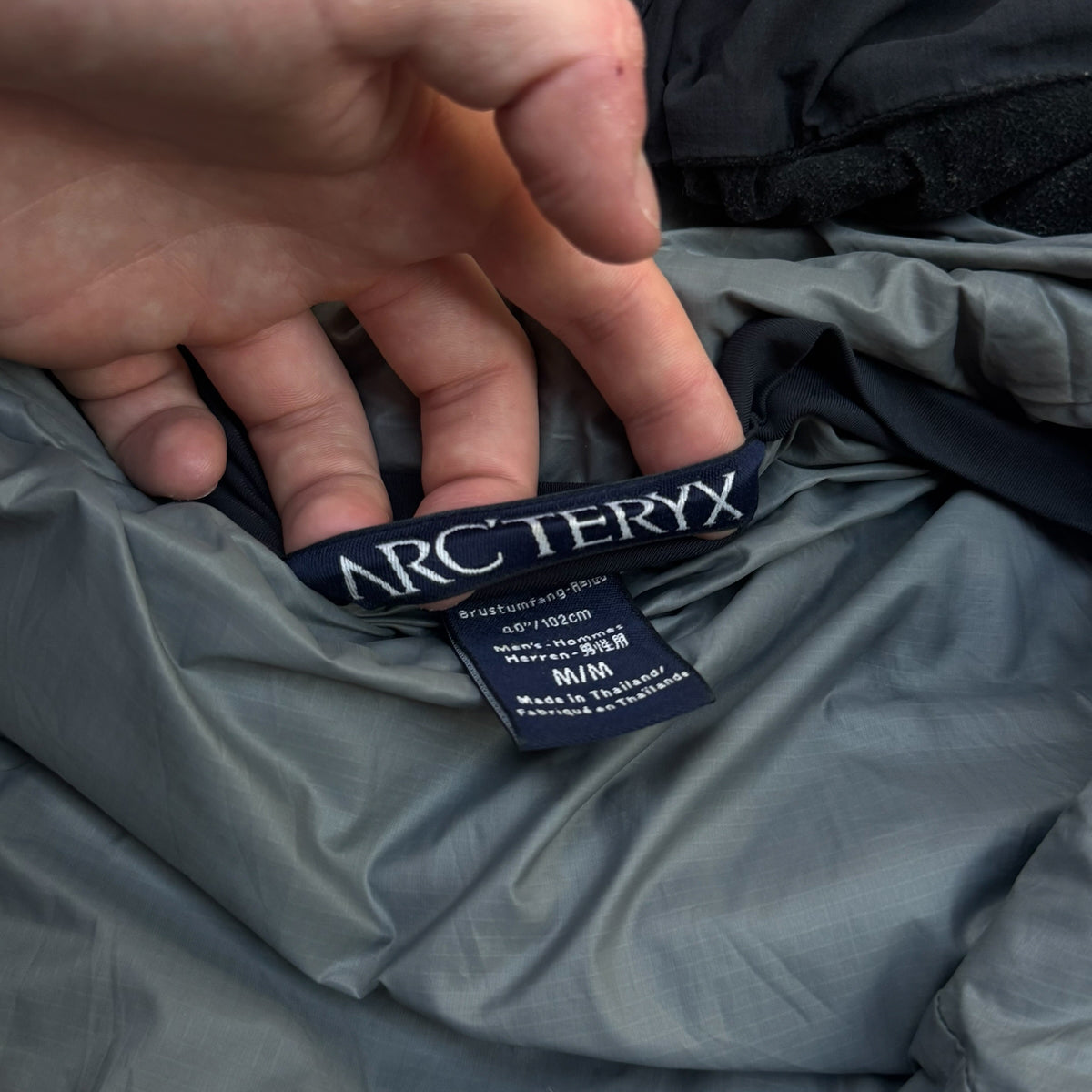 Vintage Arc'teryx Atom AR Men's Medium Insulated RRP £300