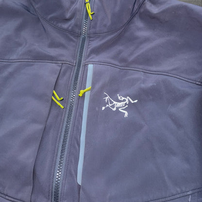 Vintage Arc’teryx Gamma MX Fleece Lined Softshell RRP £260