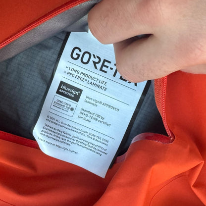 Arc’teryx Beta Gore-Tex Jacket 2024 Red Logo Size XL RRP £400+