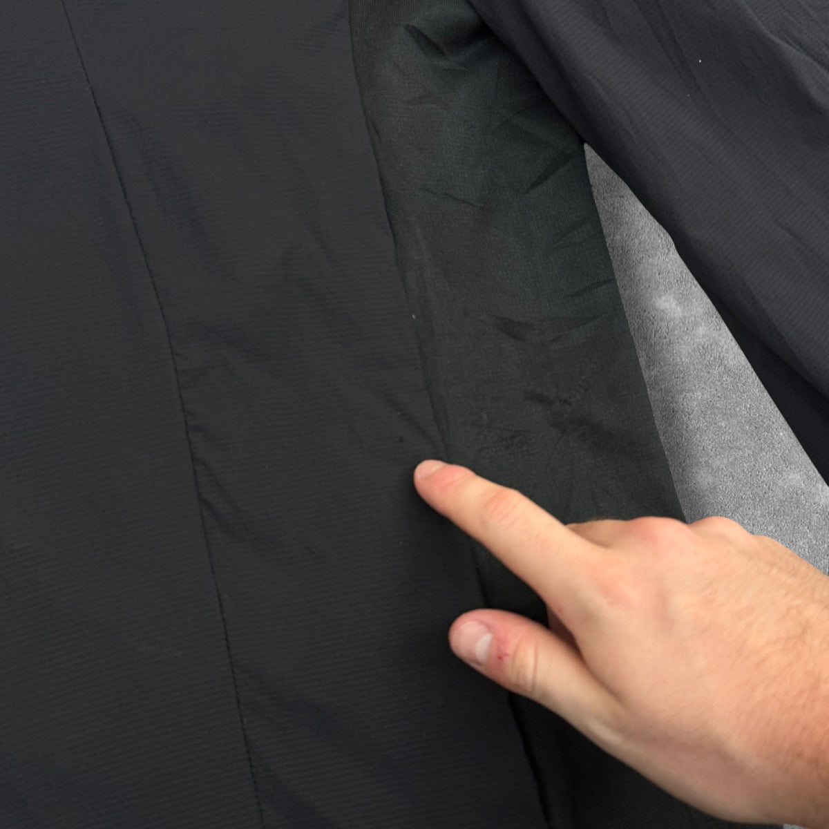 Arc'teryx Atom Jacket Black Insulated Repaired RRP £280