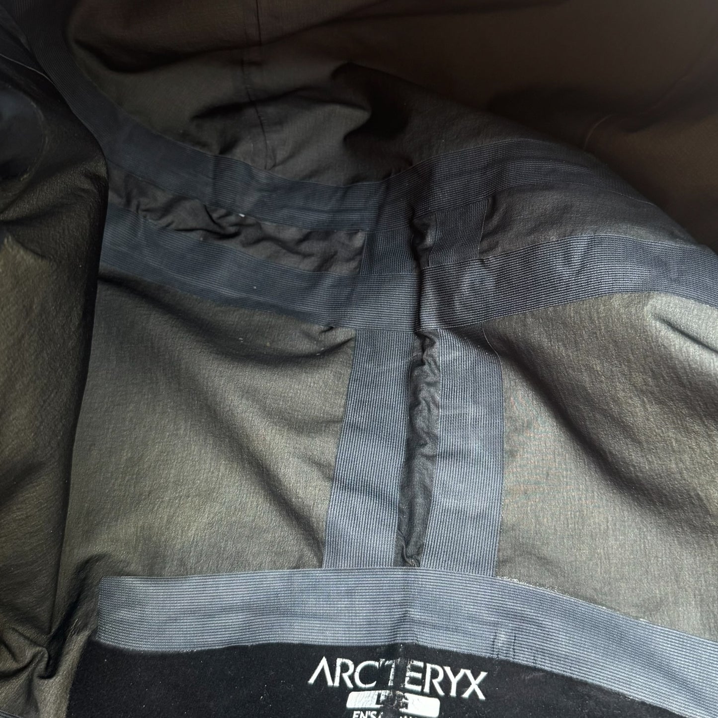 Arc'teryx Theta SV Gore-Tex Jacket Size Large RRP £700