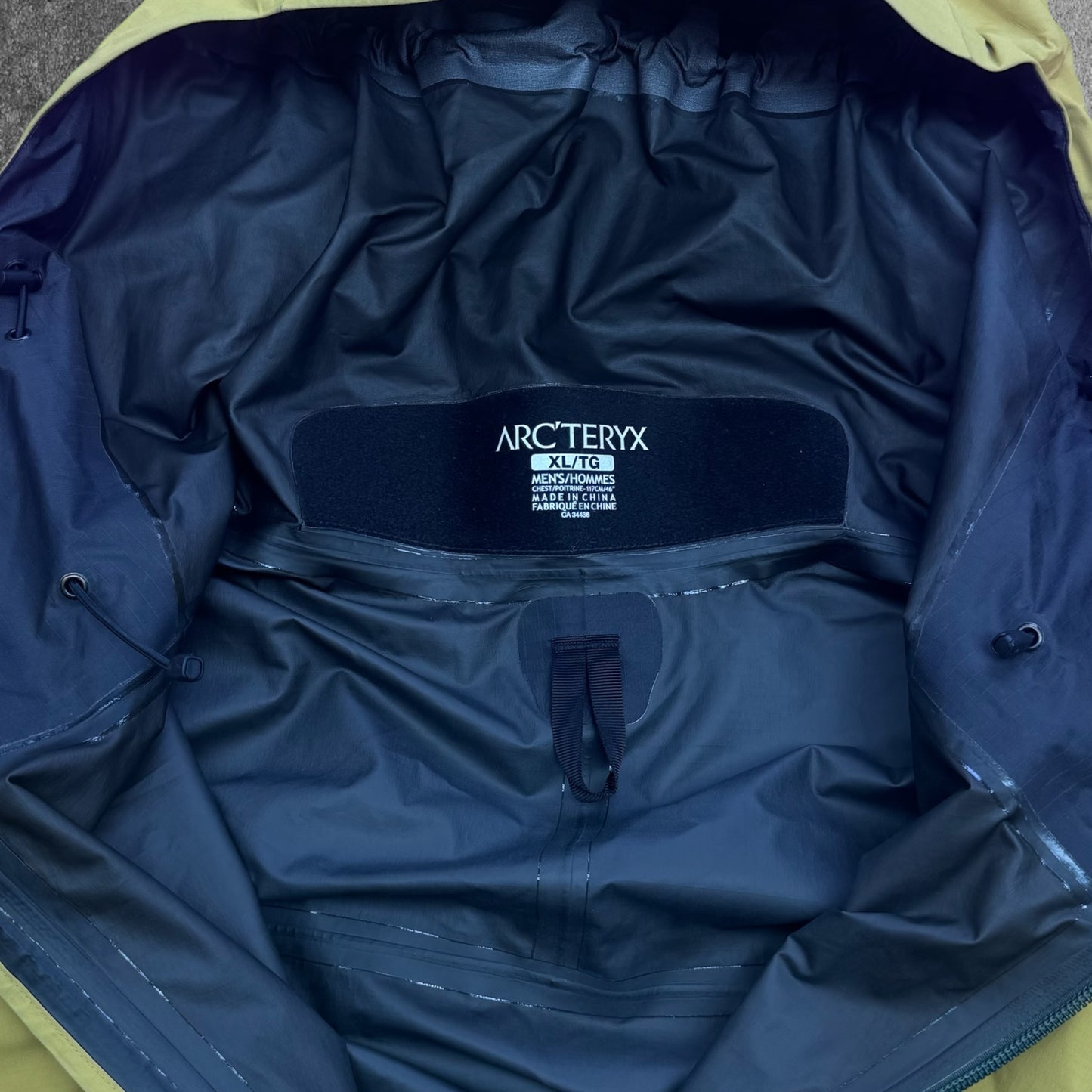 Arc'teryx Beta SL Gore-Tex Waterproof Jacket Men's XL Stunning Colourway RRP £500