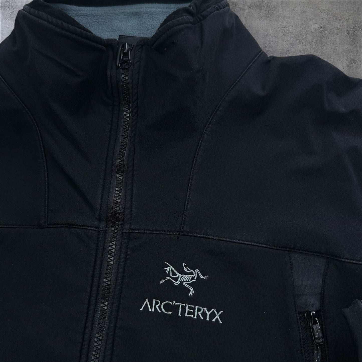Vintage Arc'teryx Gamma Fleece Lined Softshell Jacket Men's Large Logo Detail RRP £350