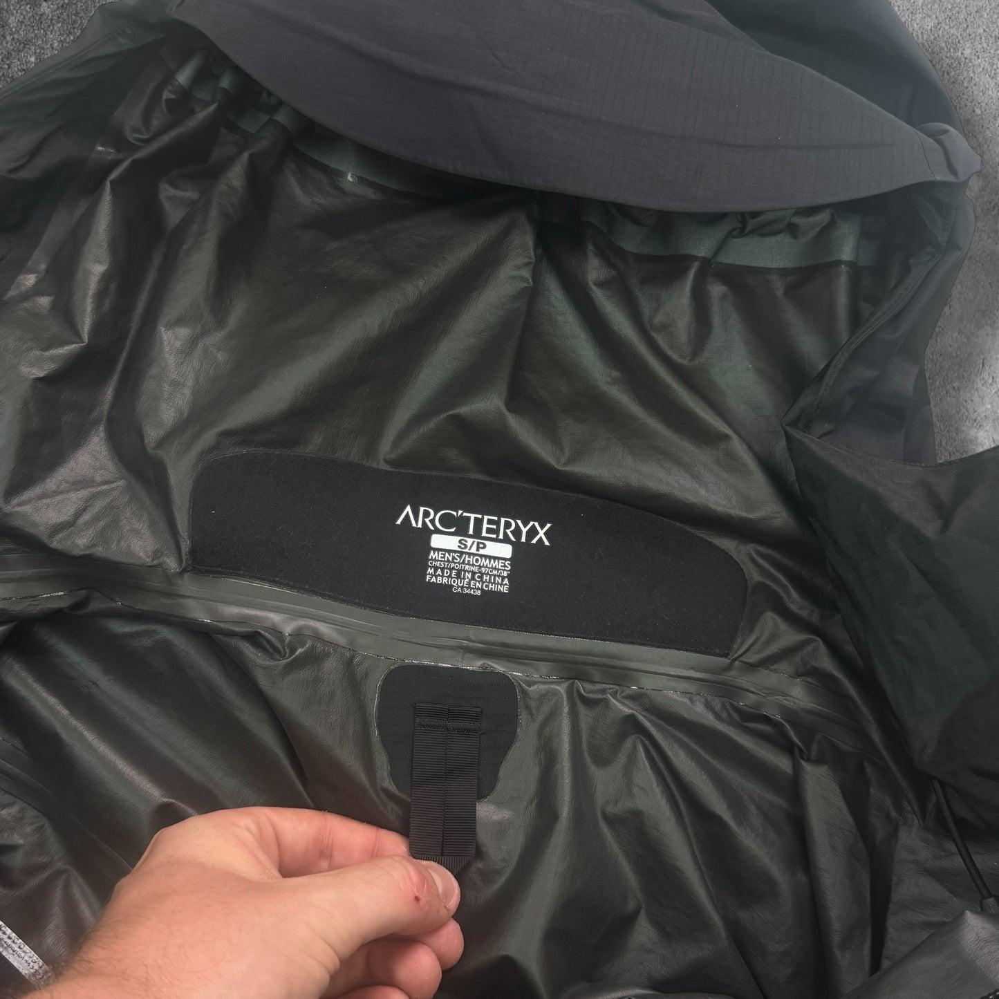 Arc small black beta SL immaculate