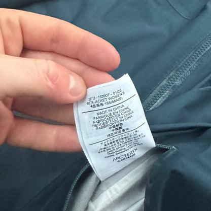Arc’teryx Beta Women’s Small Goretex Dark Teal RRP £350