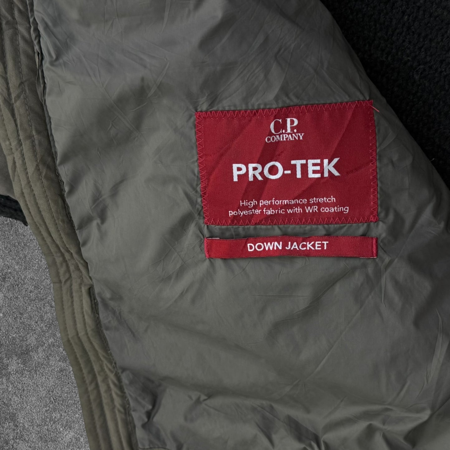 CP Company Pro-Tek Down Puffer Goggle Jacket Size 52 RRP £800