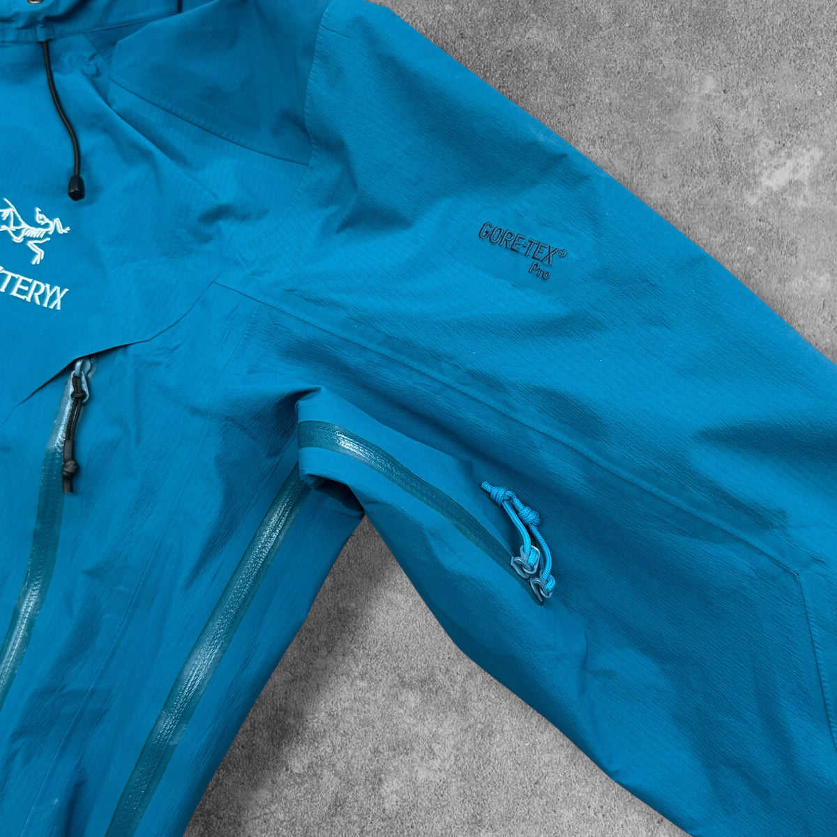 Arc'teryx Beta AR Small Blue Gore-Tex Pro RRP £650