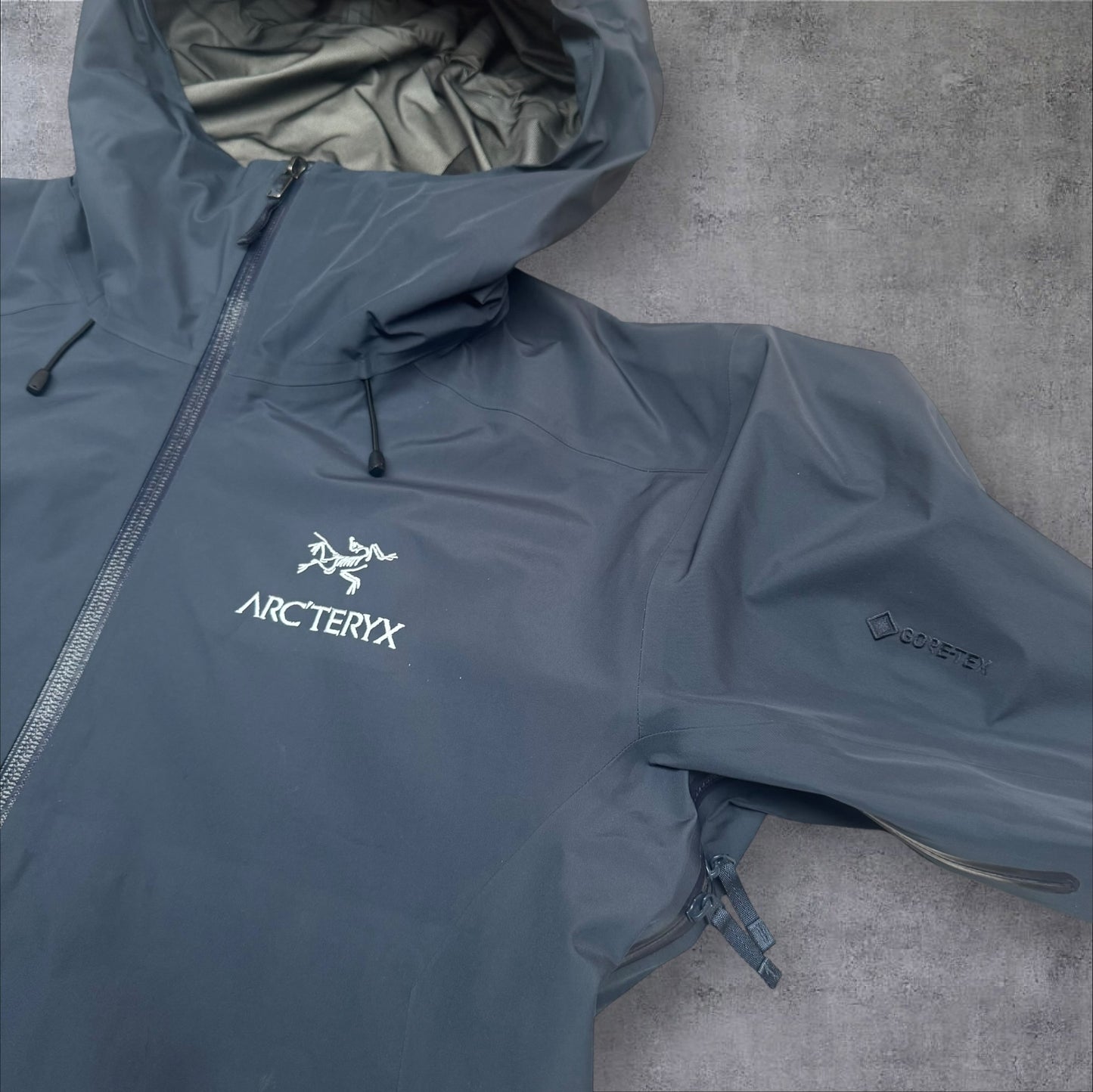 Arcteryx Beta LT Black Sapphire Men’s Medium RRP £550