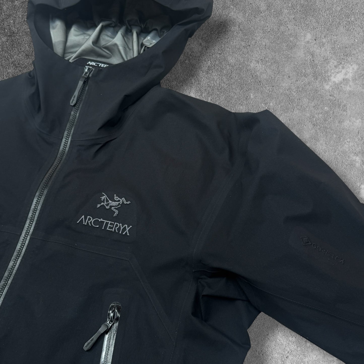 Arc'teryx Beta Gore-Tex Jacket Size Small RRP £550