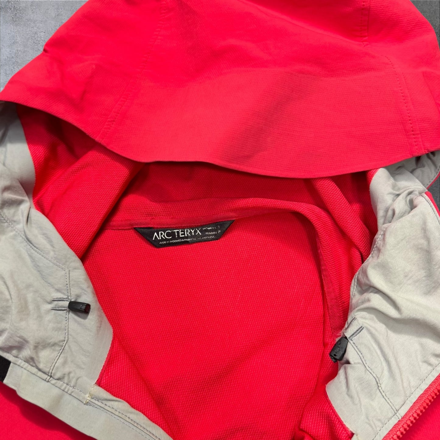 Arcteryx Gamma LT Womens Small Coral RRP £200
