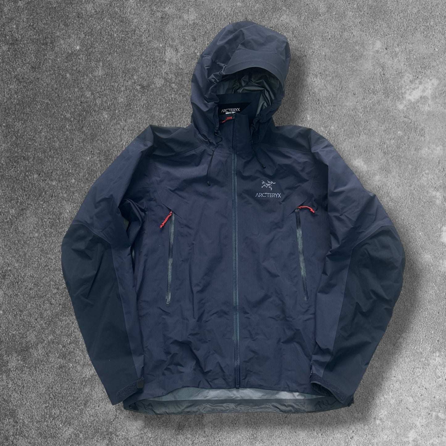 Arc'teryx Beta AR Gore-Tex Pro Men's Large Navy RRP £650