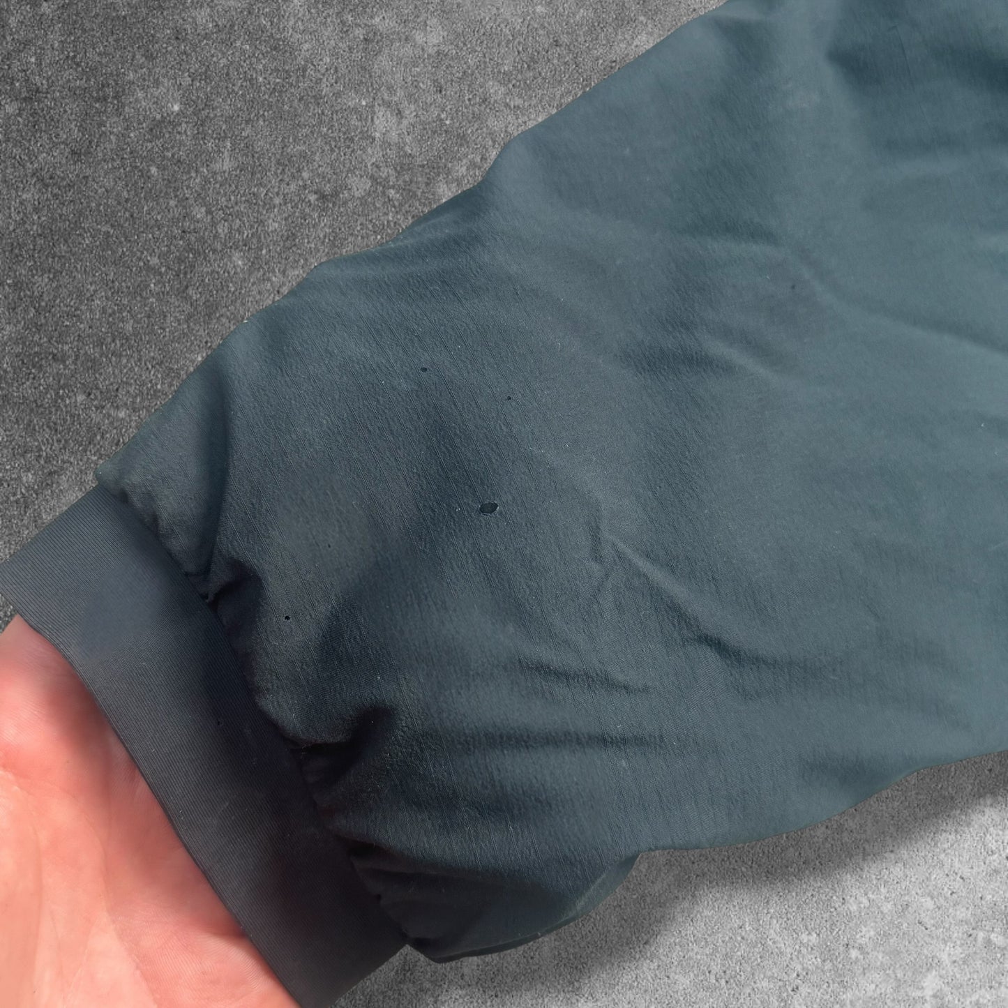 Arc'teryx Atom AR Jacket Men's XL Dark Grey Insulated RRP £300