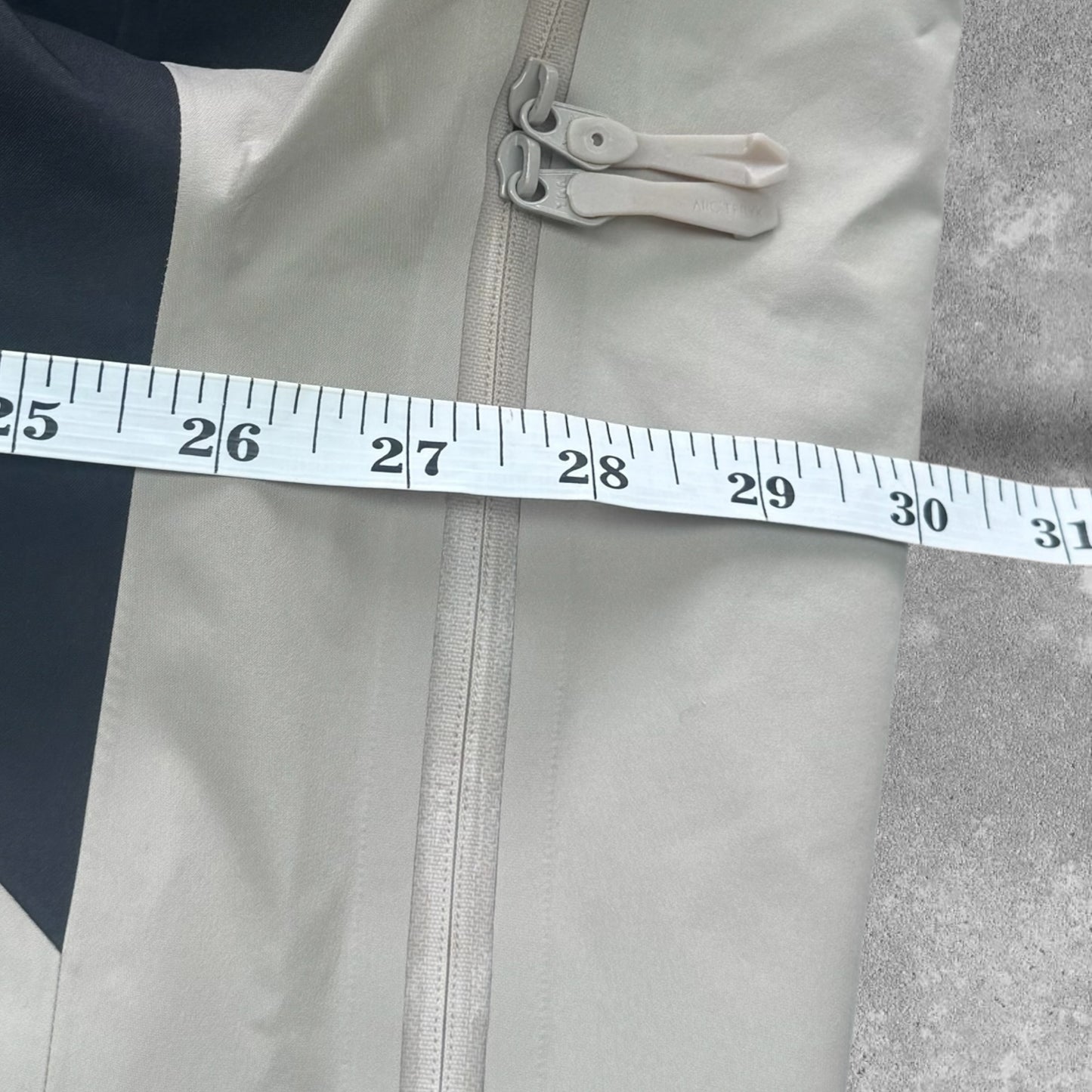 Arc'teryx Beta AR Gore-Tex Pro Jacket Black Beige Rare RRP £650