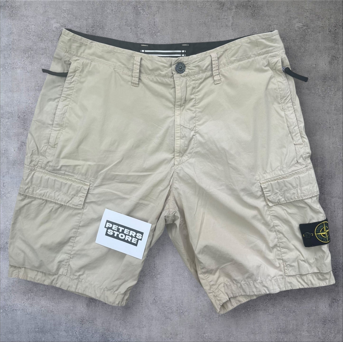 Stone Island Cargo Shorts Beige Newer Season Size 33W RRP £325