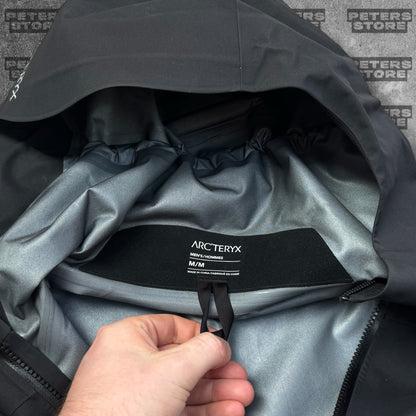 Arc'teryx Beta Gore-Tex Jacket Men's Medium 2024 RRP £550