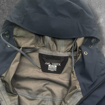 Arc'teryx Codetta Gore-Tex Jacket Women's XS Navy RRP £550
