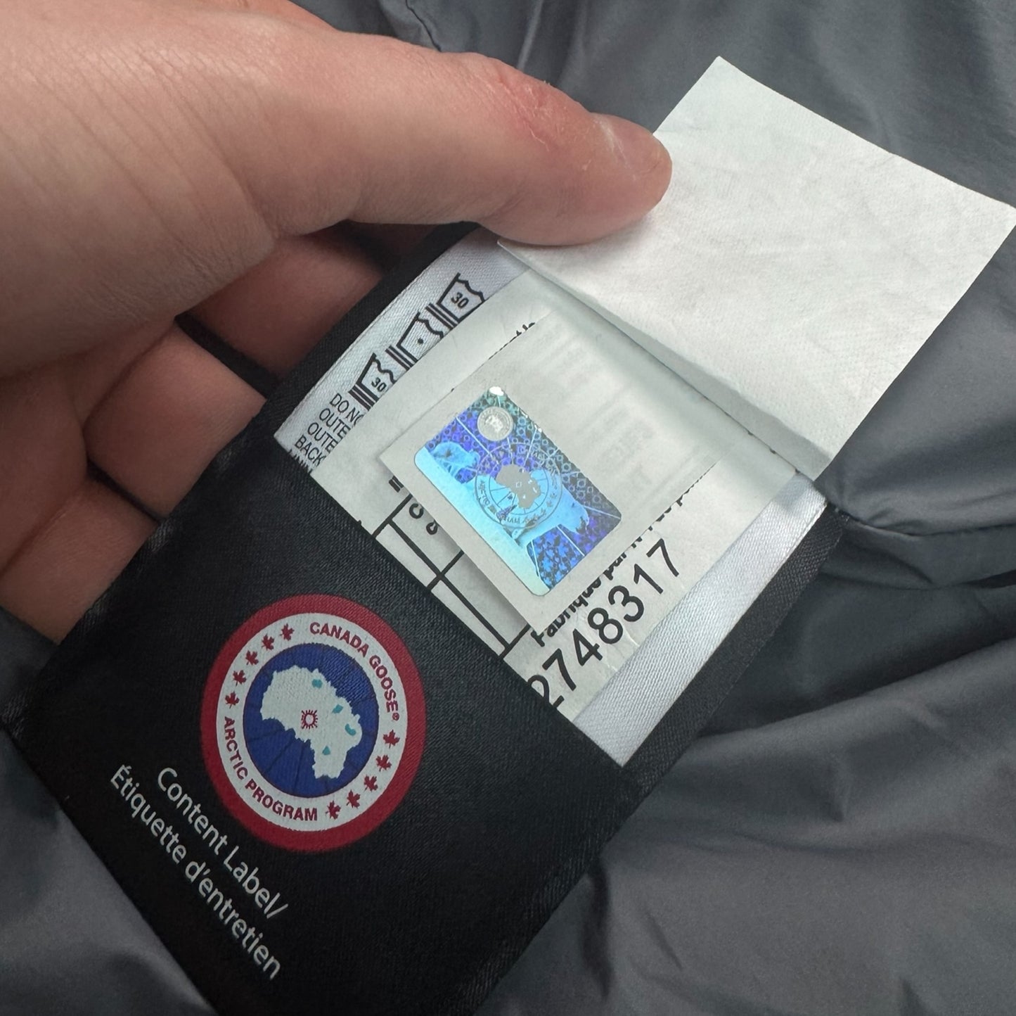 Canada Goose Cabri Hooded Puffer Jacket Men’s Small Blue RRP £850