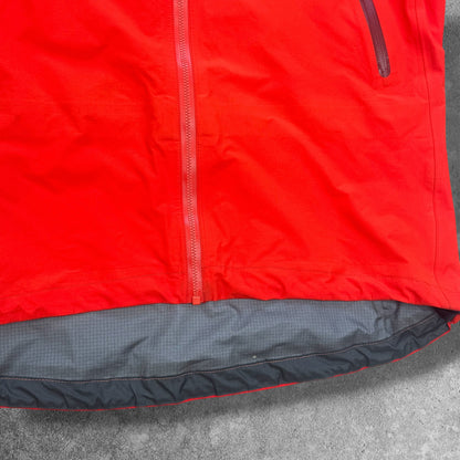 Arc'teryx Beta LT Gore-Tex Jacket Men's Medium Orange RRP £550