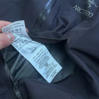 Arc'teryx Beta LT Gore-Tex Pro Medium Moondrop RRP £550