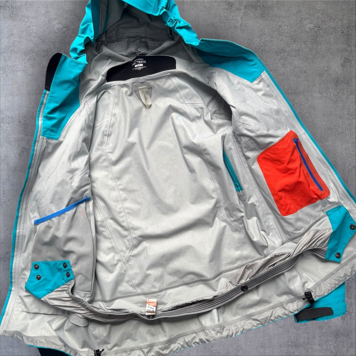 Arcteryx Womens Blue Ski Jacket Small RRP £650