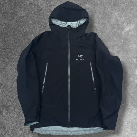 Arc'teryx Zeta LT Gore-Tex Large Dark Charcoal Grey RRP £400