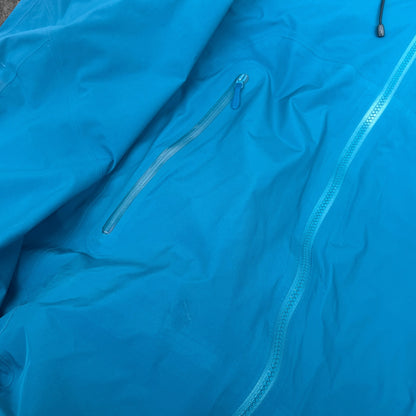 Arc'teryx Beta AR Gore-Tex Pro Jacket Blue Men's Medium RRP £650