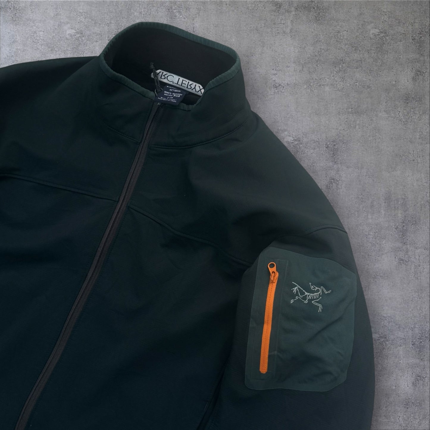 Arc'teryx Softshell Jacket Men's Large Fleece Lined RRP £300