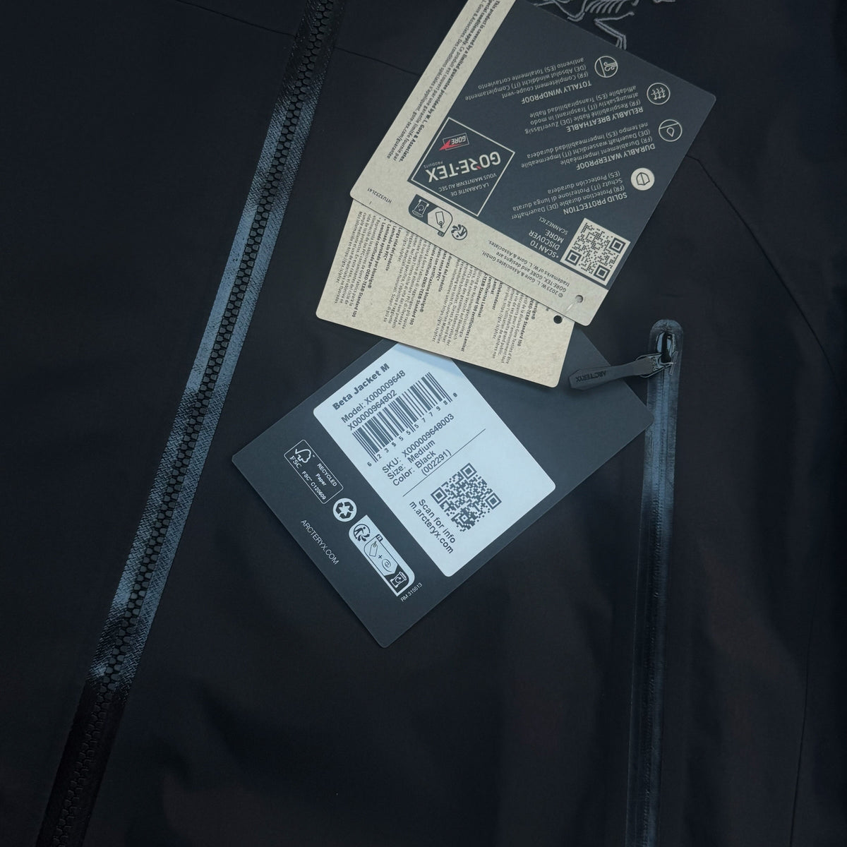 Arc'teryx Beta Medium Black 2024 Brand New With Tags RRP £400