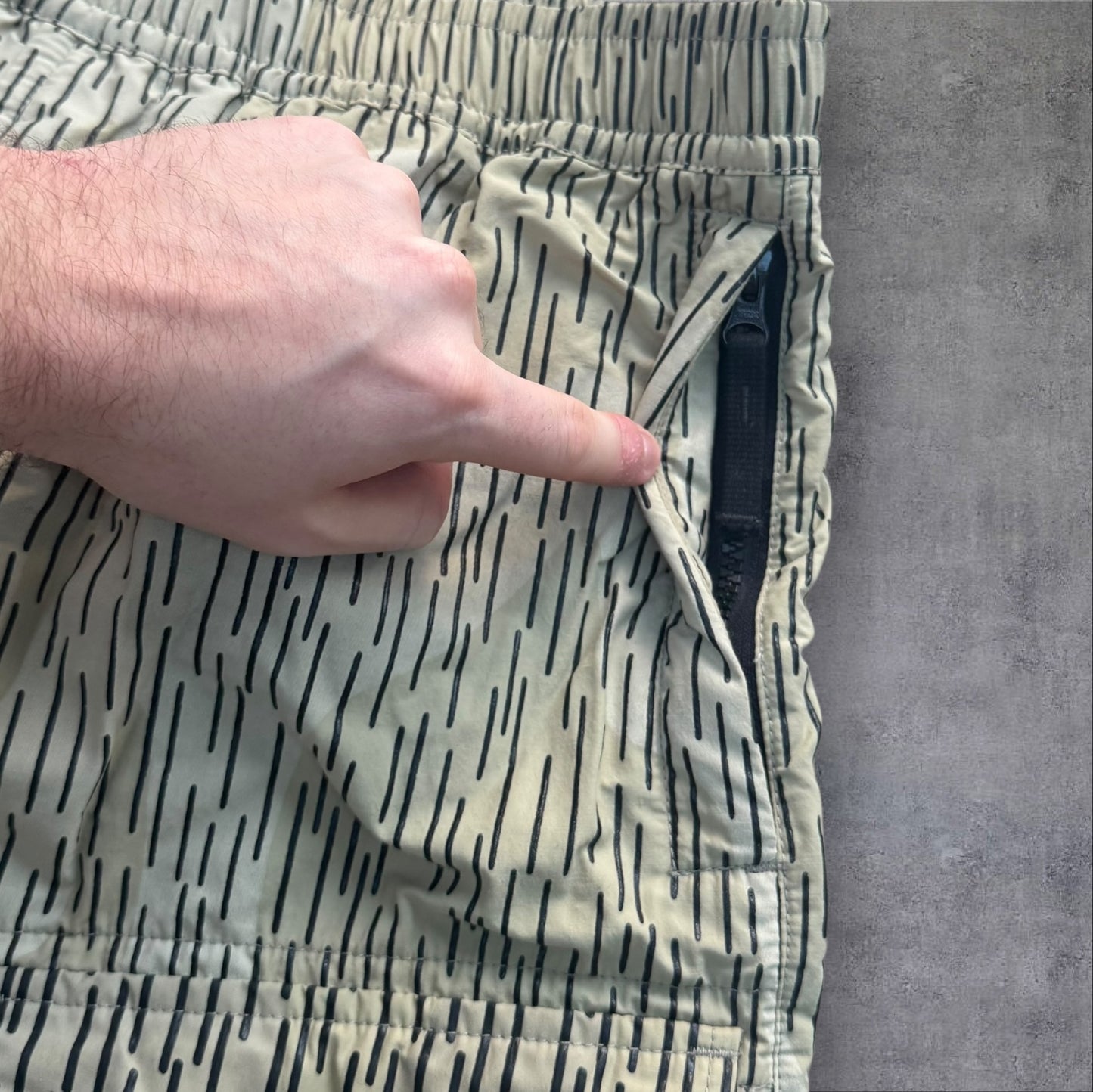 Stone Island 33W Rain Camo Shorts Elasticated Waist RRP £325