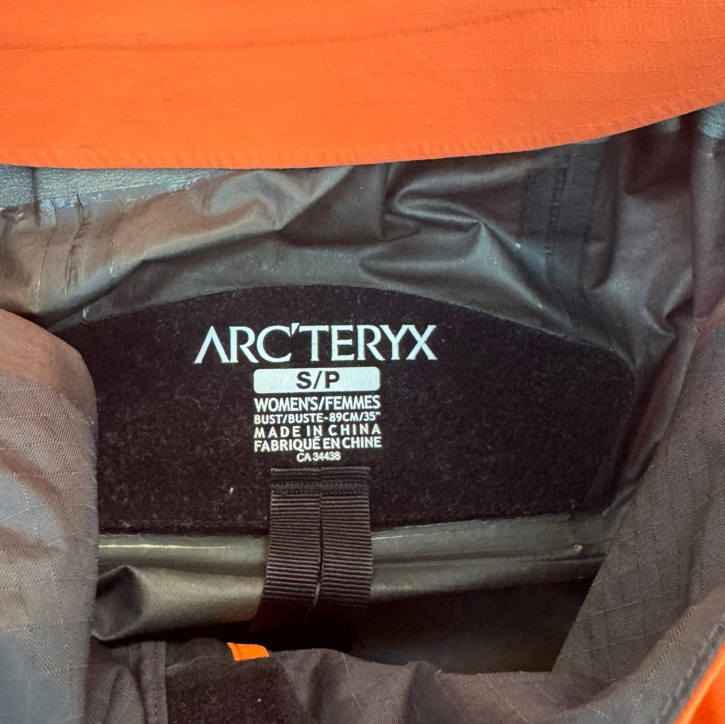 Arc’teryx Zeta Gore-Tex Jacket Orange Women’s Medium RRP £350+