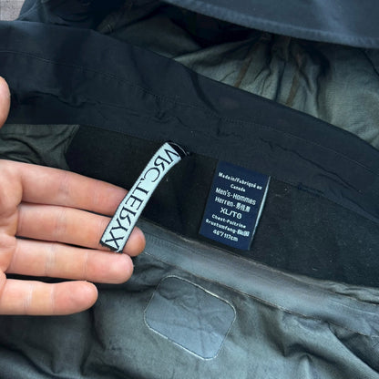 Arc’teryx LEAF Alpha Goretex Jacket Large RRP £800+