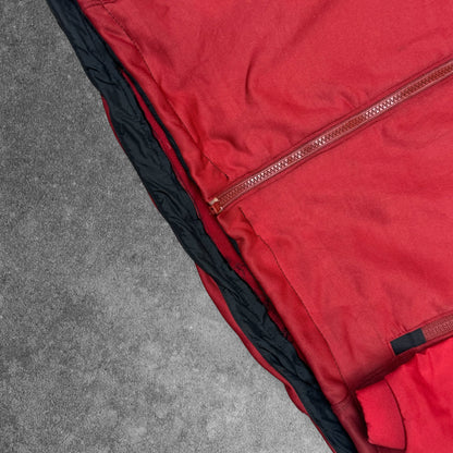 Vintage Arc red gamma mx softshell red. Xl, mark on sleeve photo 4 , hem has been repaired