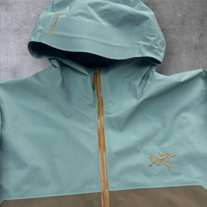 Arcteryx Beta Goretex Jacket Trail Magic Colourway Size XL RRP £400