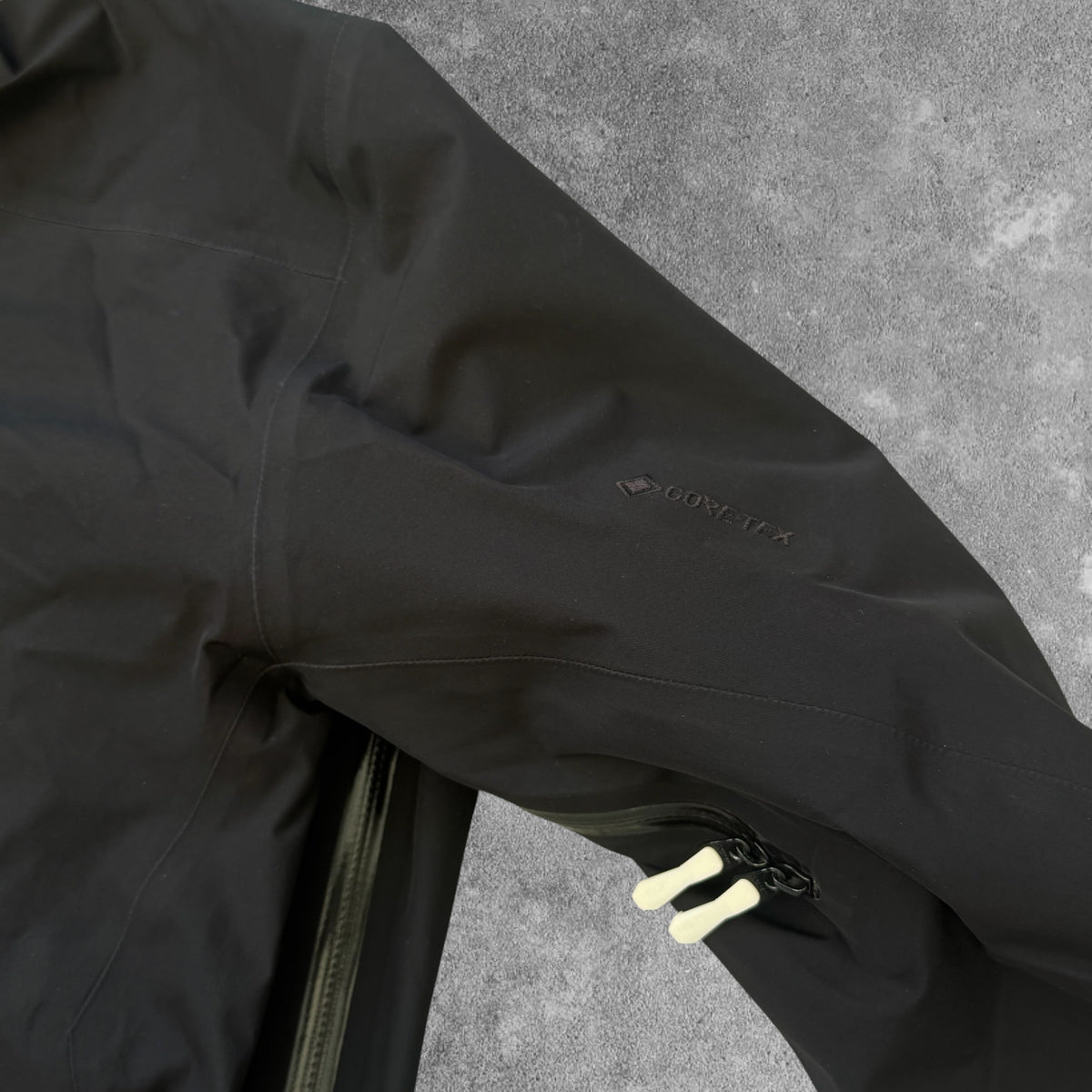 Arc'teryx Beta LT Gore-Tex Jacket Men's Medium Black RRP £550