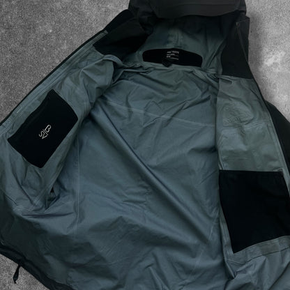 Arc'teryx Beta SV Gore-Tex Pro Jacket Men's Medium RRP £700