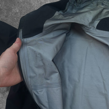 Arc'teryx Beta Gore-Tex Jacket XL RRP £400