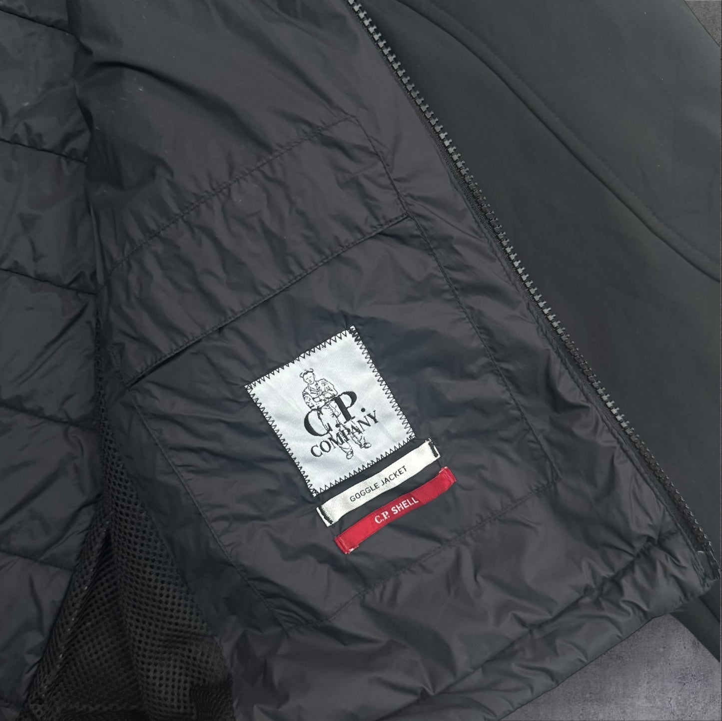 CP Company Insulated Padded Softshell Jacket Medium RRP £525