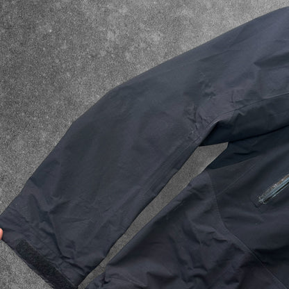 Arc'teryx Beta SL Hybrid Men's Large Black Gore-Tex RRP £450
