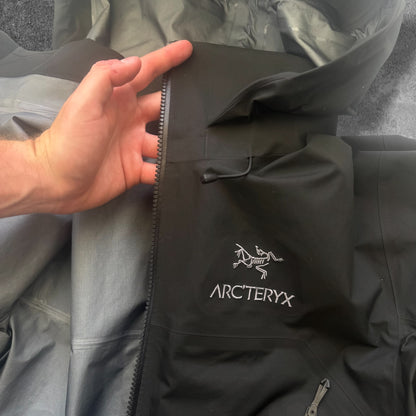 Arc'teryx Beta AR Black Gore-Tex Pro Jacket Men's Medium RRP £650
