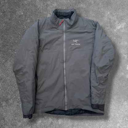 Arc atom ar jacket few minor Knicks and marks but could do with a wash  men’s large neck tag faded but can still see large