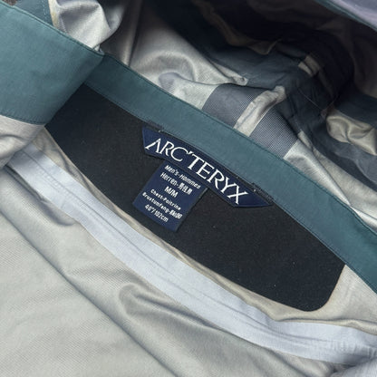 Arc'teryx Gore-Tex Jacket Men's Medium RRP £350