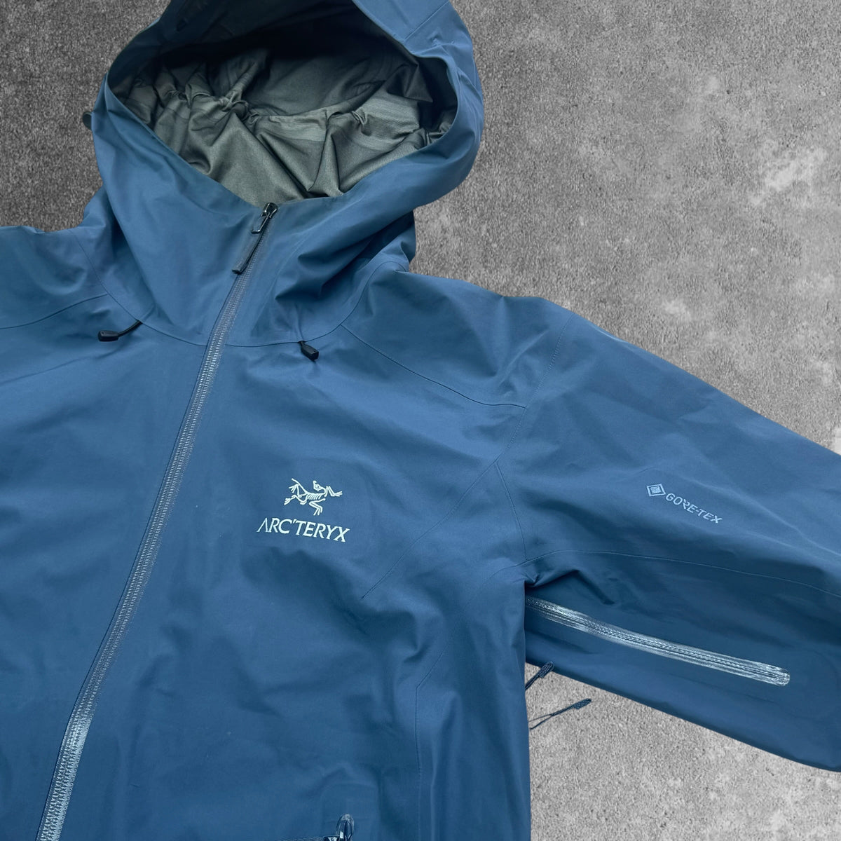 Arc'teryx Beta LT Gore-Tex Jacket Women's Large Teal Blue RRP £550