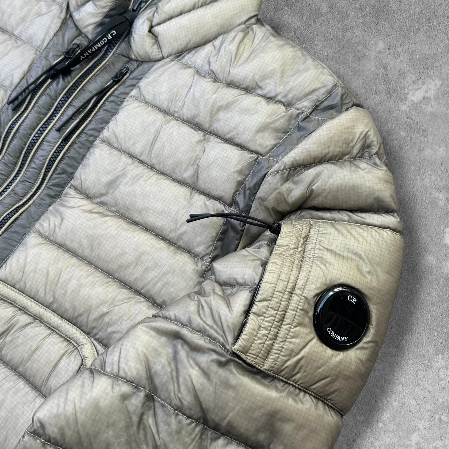 CP Company Down Jacket Men's Large Beige Mint Condition RRP £650