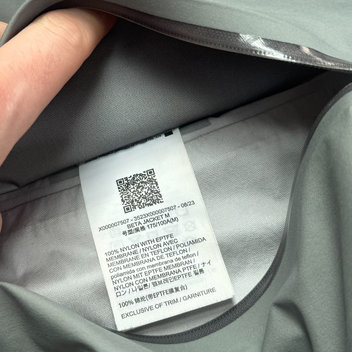 Arc'teryx Beta Gore-Tex Jacket Men's Medium 2023 RRP £550
