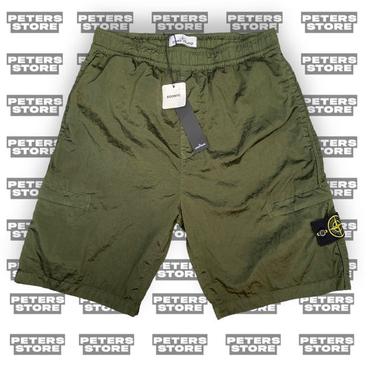 Stone island Nylon Metal 32w cargo shorts