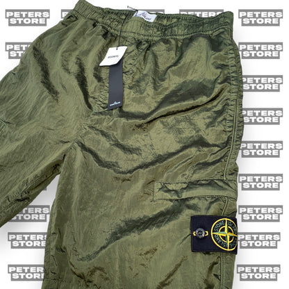 Stone island Nylon Metal 32w cargo shorts