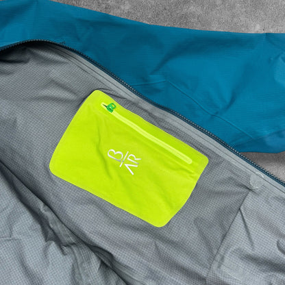 Arc'teryx Beta AR Large Blue Gore-Tex Pro RRP £650